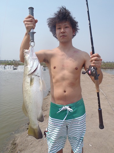2013.02.14 BKK FISHING POND 058.jpg
